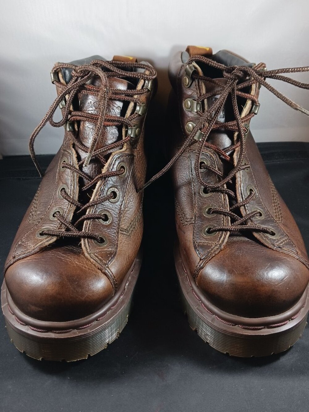 Vintage Dr. Martens 8287 Made in England Brown Leather Boots size 9 Women's